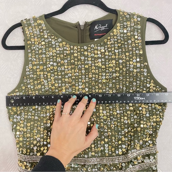 Mac Duggal NWT Sequined High Neck Sleeveless Column Gown Olive Green Sz 6 93603 - Picture 14 of 16